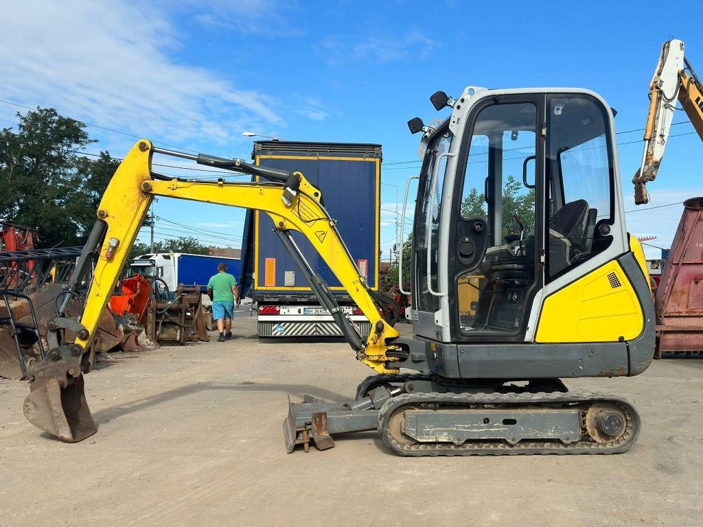 Wacker Neuson ET 18 - Mini excavator: picture 2 Wacker Neuson ET 18 - Mini excavator: picture 2