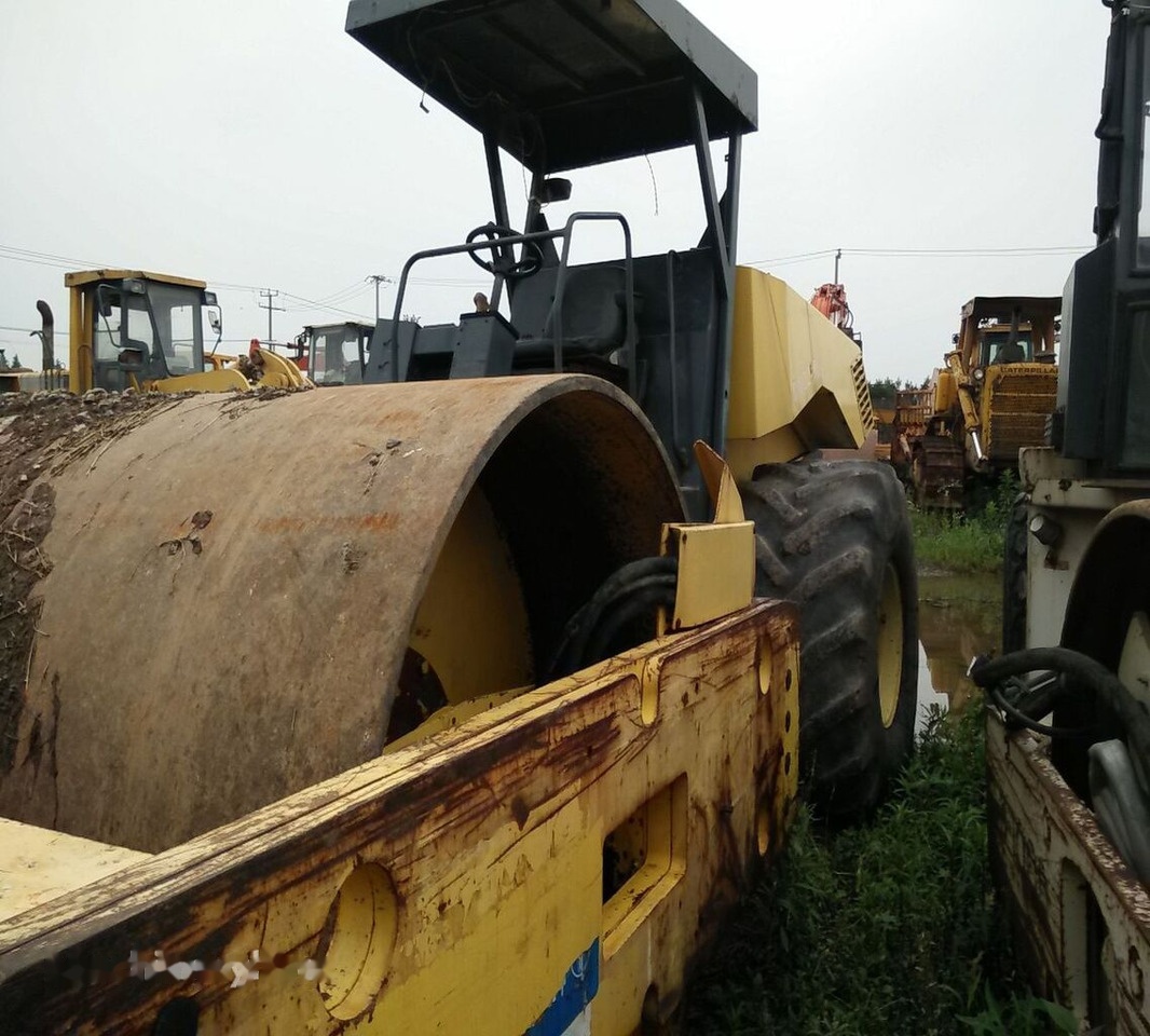 BOMAG 225-3 - Compactor: picture 2 BOMAG 225-3 - Compactor: picture 2