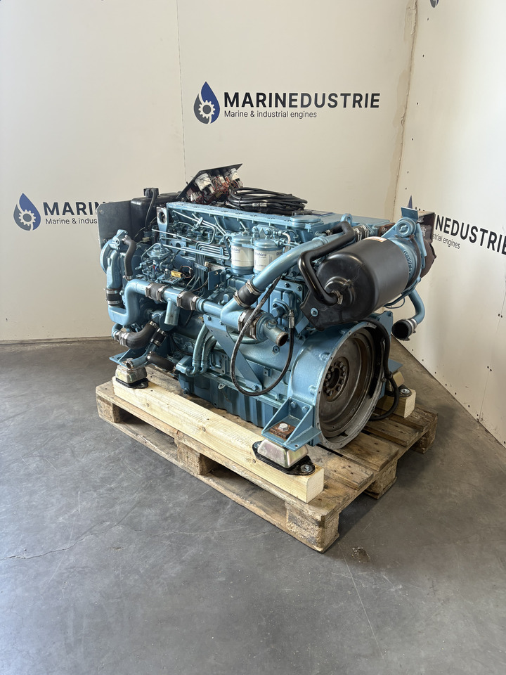 Perkins Sabre M185C - Engine: picture 2 Perkins Sabre M185C - Engine: picture 2