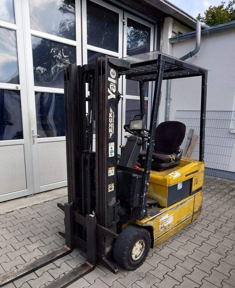 Yale ERP16ATFE1980 - Forklift: picture 4 Yale ERP16ATFE1980 - Forklift: picture 4