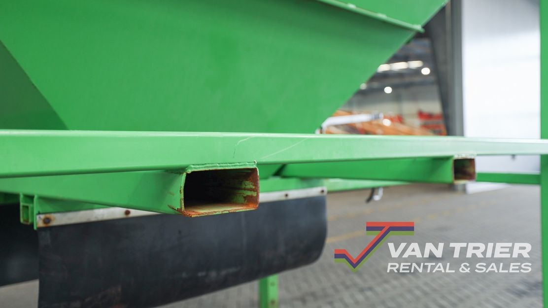 Van Trier TR33-2 Hopper - Storage equipment: picture 5 Van Trier TR33-2 Hopper - Storage equipment: picture 5
