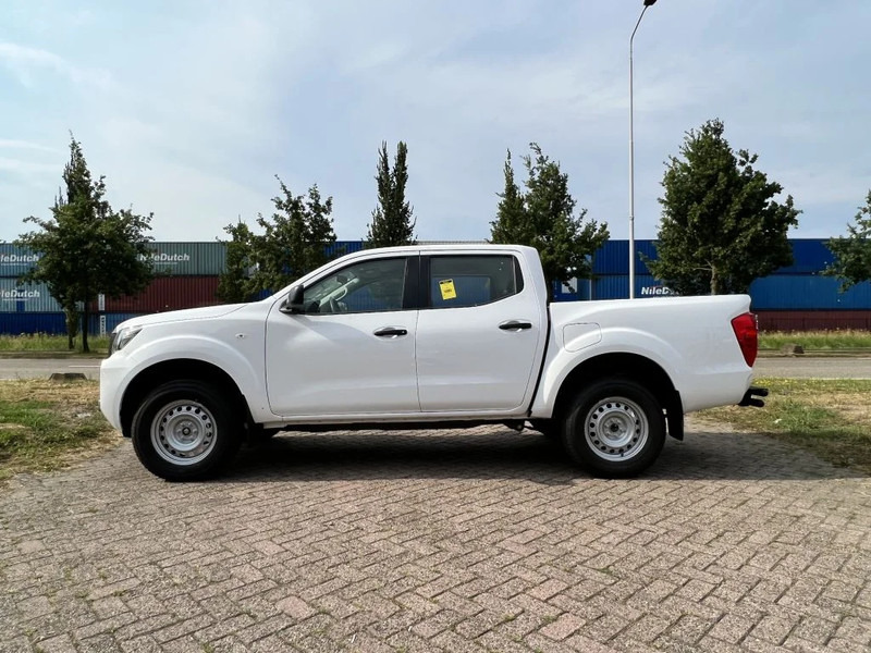 Nissan Navara 4x4 - 22 UNITS - 2.5 D Double Cab - XE - EURO 2 - NEW!! READY FOR WORK!!! - Pickup truck, Combi van: picture 2 Nissan Navara 4x4 - 22 UNITS - 2.5 D Double Cab - XE - EURO 2 - NEW!! READY FOR WORK!!! - Pickup truck, Combi van: picture 2
