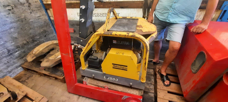 Atlas-Copco Rüttelplatte LJ500 - Vibratory plate: picture 1 Atlas-Copco Rüttelplatte LJ500 - Vibratory plate: picture 1