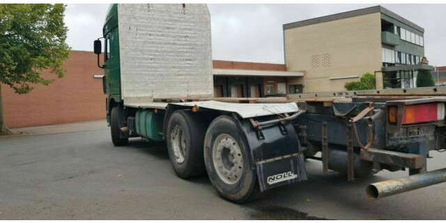DAF XF105-460Super Spacs Cap G.Haus/Hoch Retarder - Timber truck: picture 5 DAF XF105-460Super Spacs Cap G.Haus/Hoch Retarder - Timber truck: picture 5