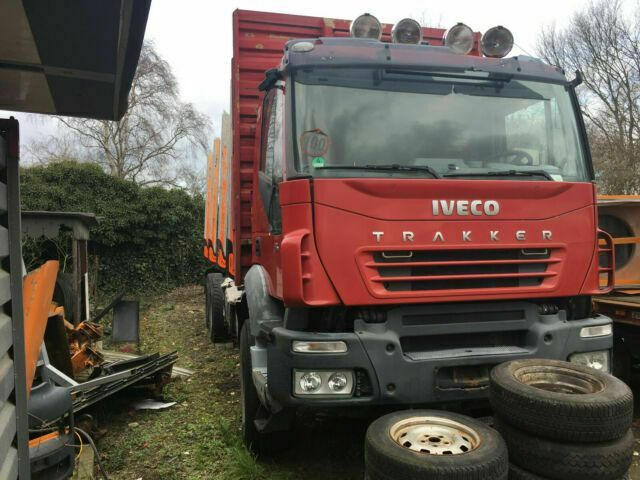 Iveco AD260T450PS 6x4 Blatt Blatt (E:5) - Timber truck, Crane truck: picture 4 Iveco AD260T450PS 6x4 Blatt Blatt (E:5) - Timber truck, Crane truck: picture 4