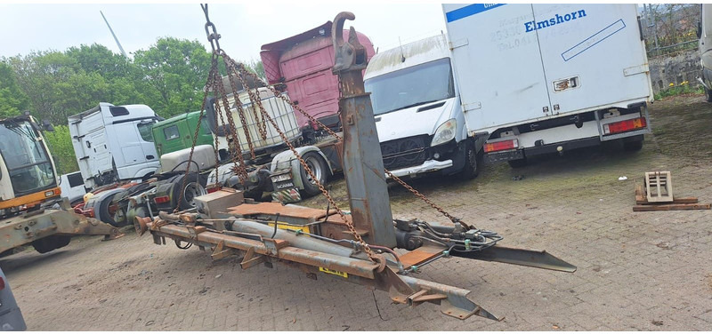 MARREL Aufbau Hakenabroller Marrel für 3Achser - Hook lift/ Skip loader system: picture 1 MARREL Aufbau Hakenabroller Marrel für 3Achser - Hook lift/ Skip loader system: picture 1