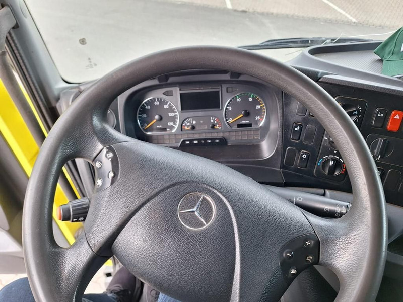 Dropside/ Flatbed truck, Crane truck Mercedes-Benz 2636 Axor 3-Achser 6x2 mit Kran PK14002+Funk: picture 12