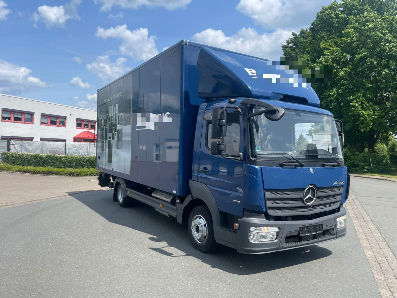 Mercedes-Benz 818 Koffer mit LBW - Box van: picture 2 Mercedes-Benz 818 Koffer mit LBW - Box van: picture 2