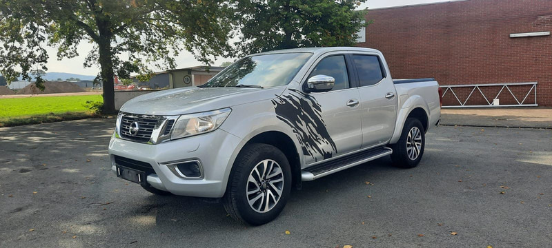Nissan Navara NP300 N-Connecta Double Cab 4x4 - Car: picture 1 Nissan Navara NP300 N-Connecta Double Cab 4x4 - Car: picture 1