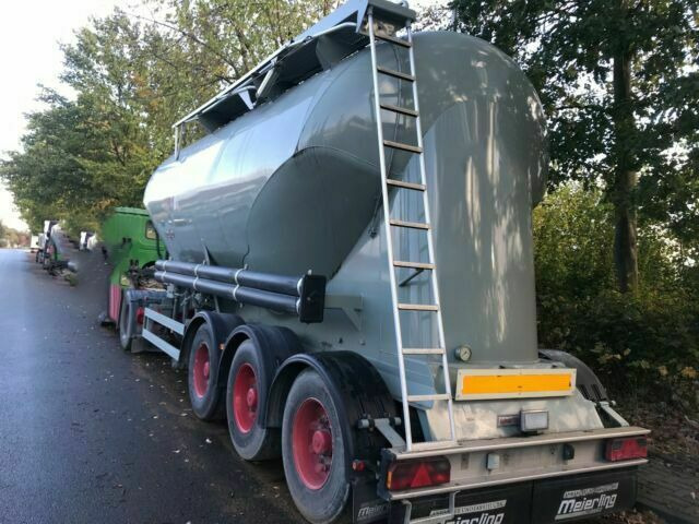 Spitzer SF 2734/2P Zement/Silo - Tank semi-trailer: picture 2 Spitzer SF 2734/2P Zement/Silo - Tank semi-trailer: picture 2
