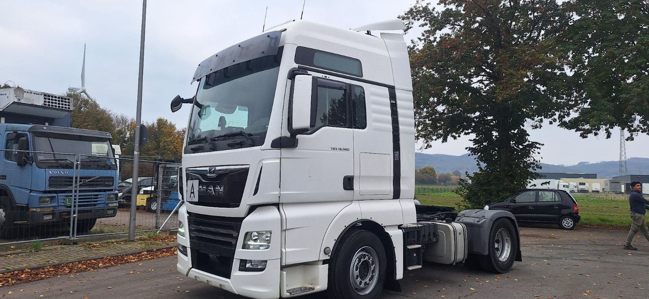MAN 18.500 TGX SZM XXL - Tractor unit: picture 1 MAN 18.500 TGX SZM XXL - Tractor unit: picture 1