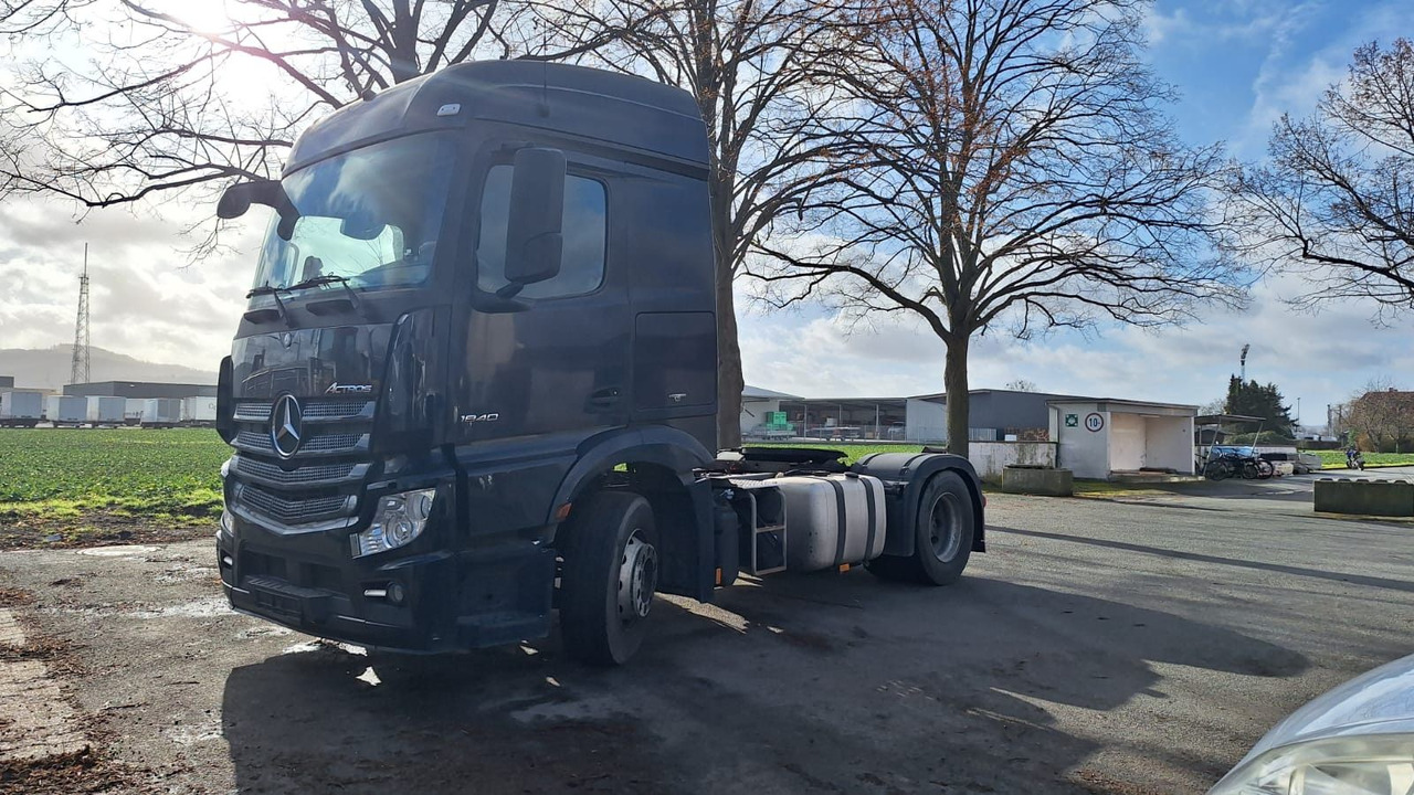 Mercedes-Benz 1840 Actros G.Haus/Hochdach Kipphyd. - Tractor unit: picture 2 Mercedes-Benz 1840 Actros G.Haus/Hochdach Kipphyd. - Tractor unit: picture 2