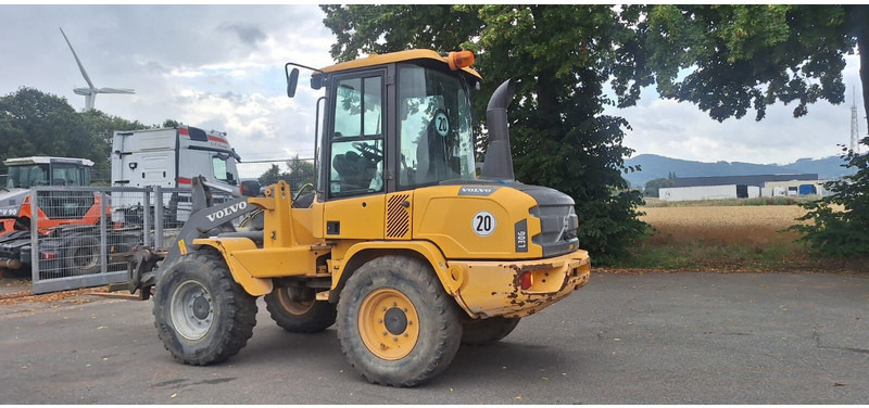 Volvo L30G - Wheel loader: picture 2 Volvo L30G - Wheel loader: picture 2