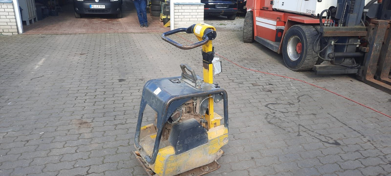 Wacker Rüttelplatte DPU 3050H - Vibratory plate: picture 2 Wacker Rüttelplatte DPU 3050H - Vibratory plate: picture 2
