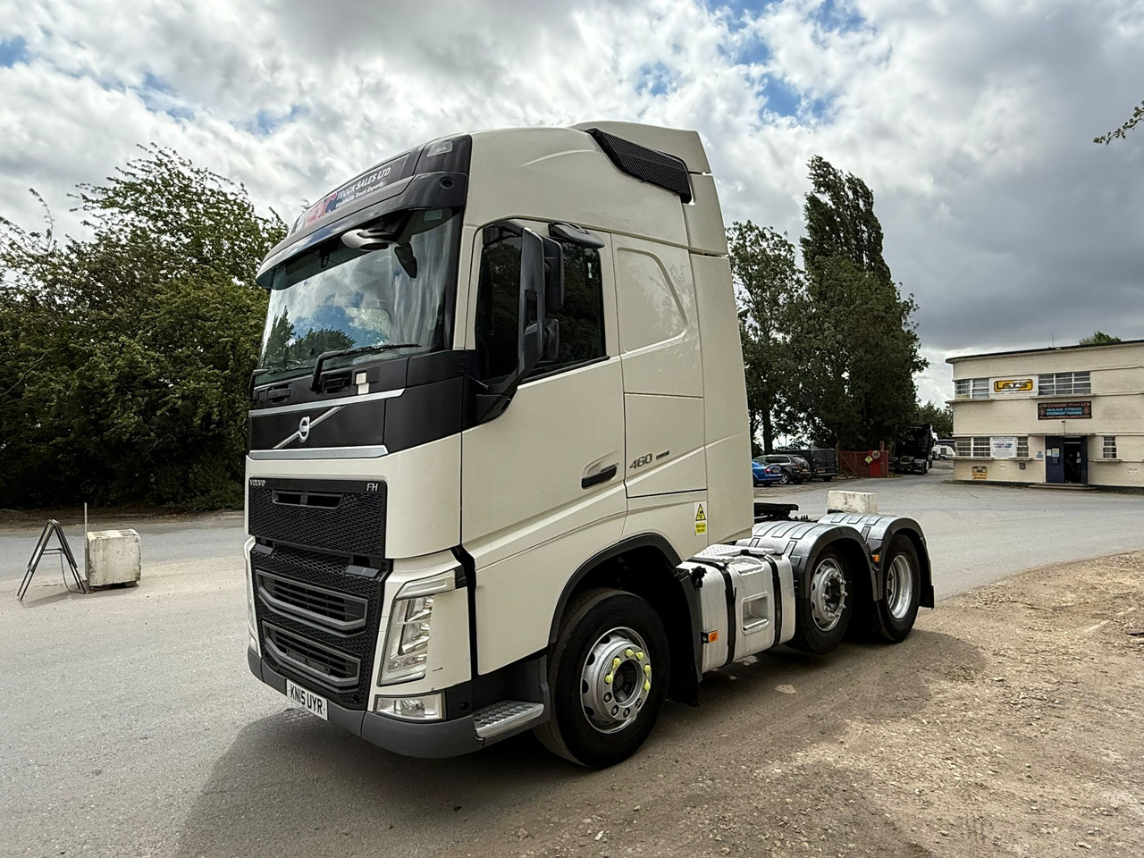 2015 Volvo FH 460 Tractor Unit - Tractor unit: picture 5 2015 Volvo FH 460 Tractor Unit - Tractor unit: picture 5