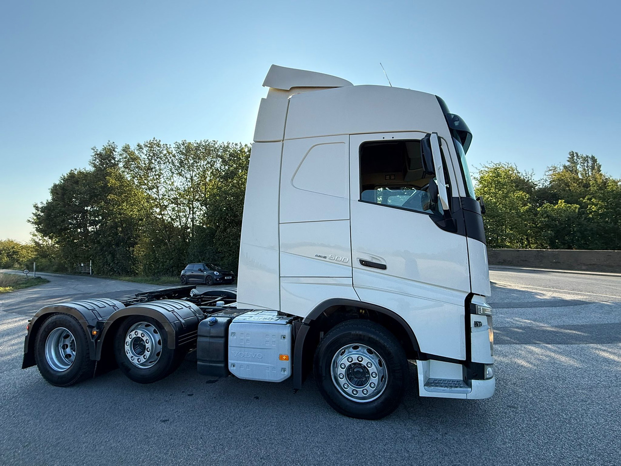 Tractor unit 2016 Volvo FH 500 Tractor Unit: picture 16