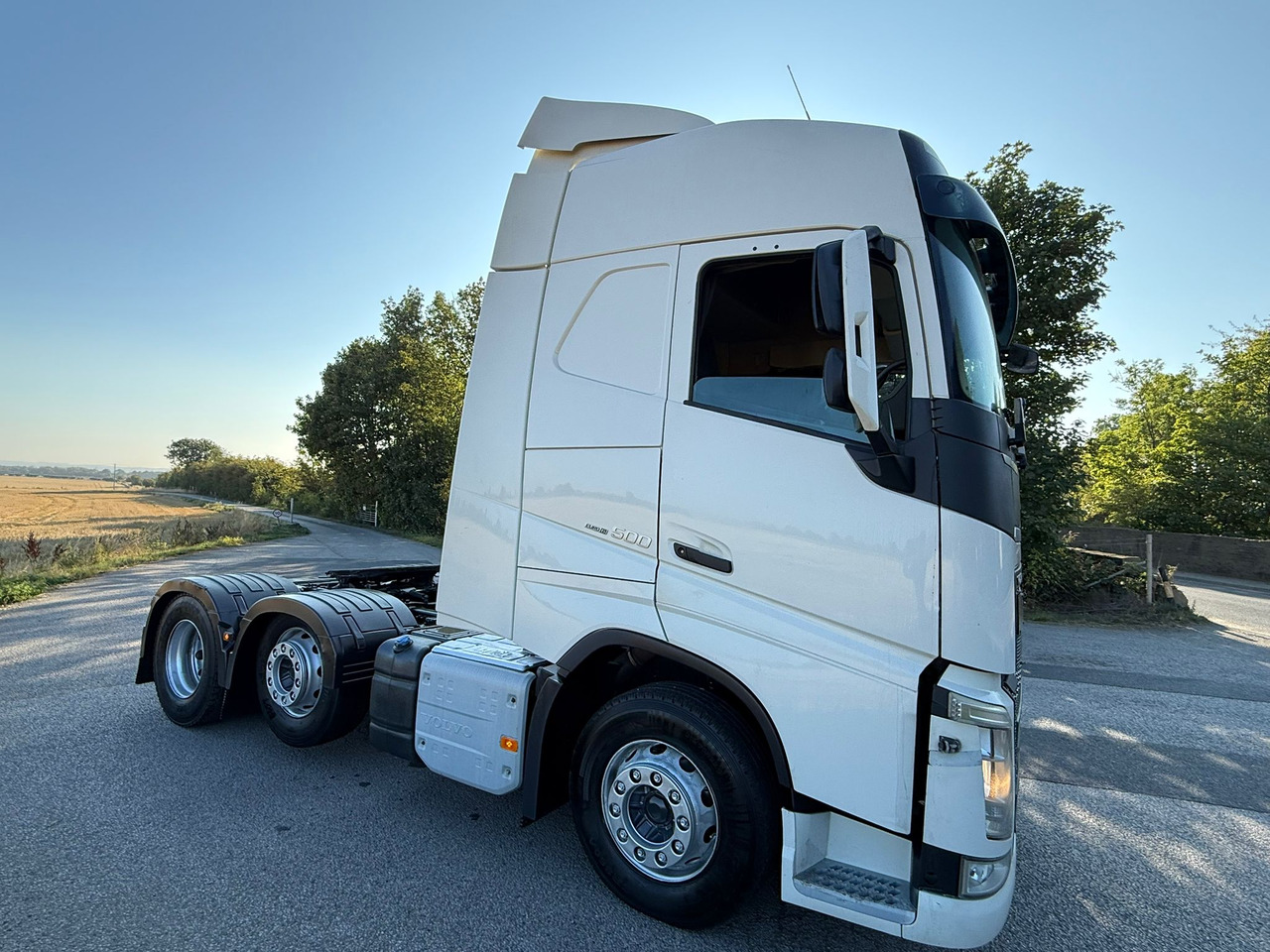Tractor unit 2016 Volvo FH 500 Tractor Unit: picture 15