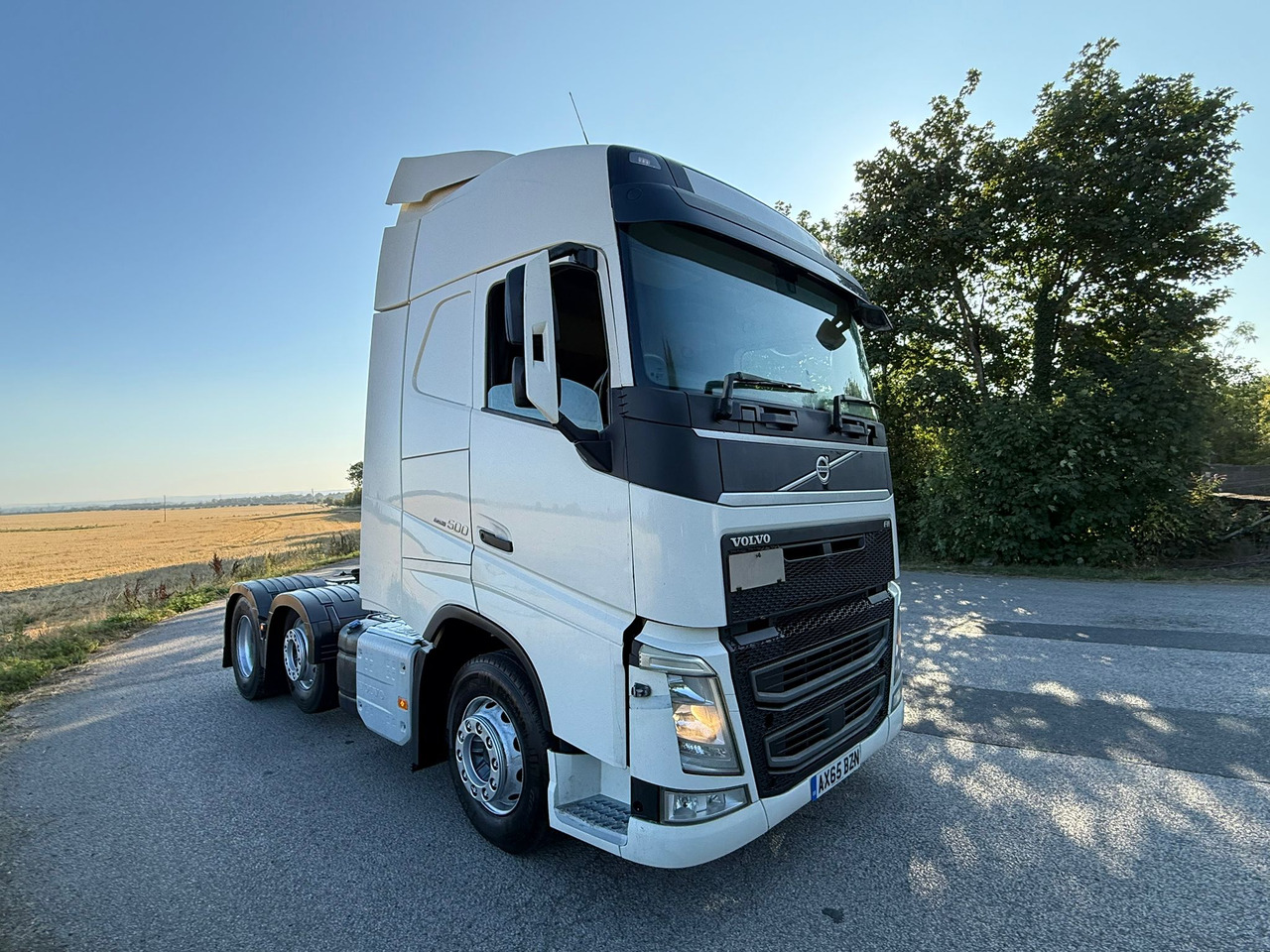 Tractor unit 2016 Volvo FH 500 Tractor Unit: picture 9
