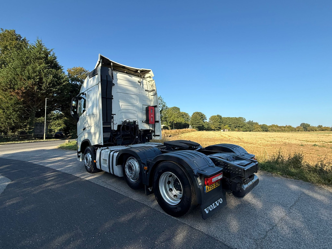 Tractor unit 2016 Volvo FH 500 Tractor Unit: picture 20