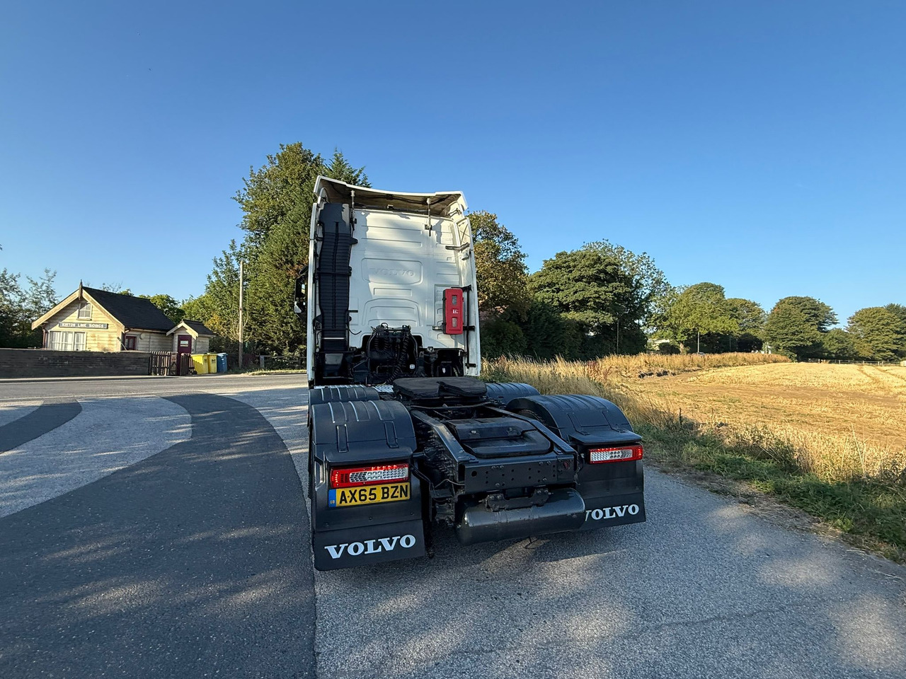 Tractor unit 2016 Volvo FH 500 Tractor Unit: picture 21