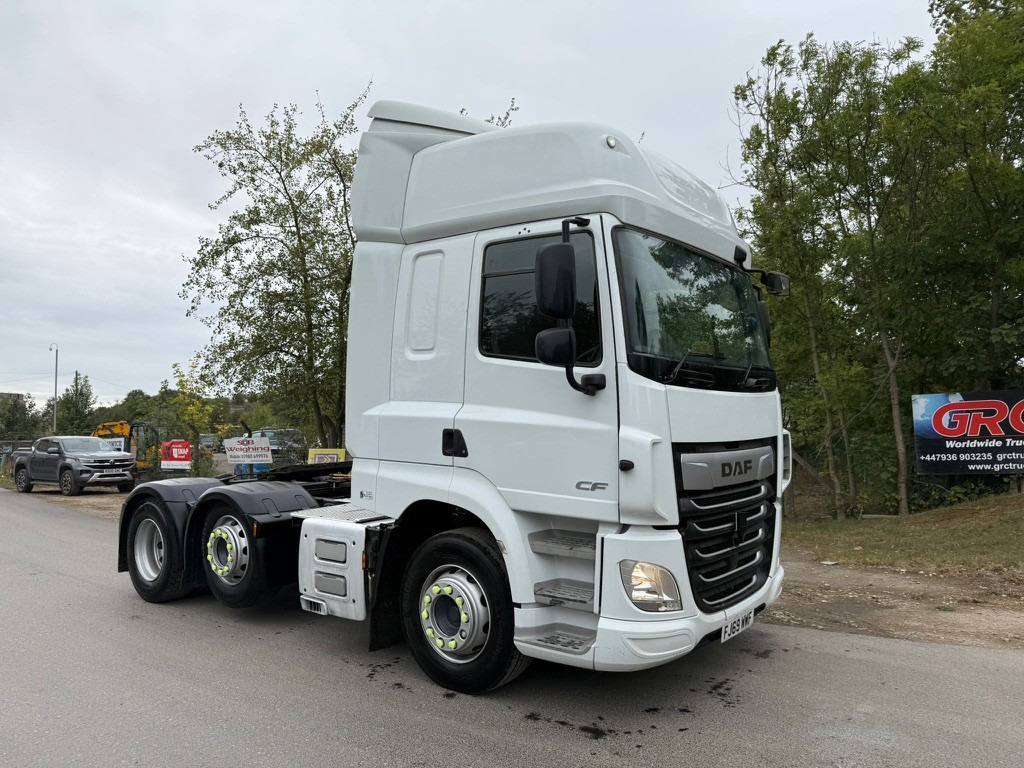 Tractor unit 2019 DAF CF 480 Tractor Unit: picture 10