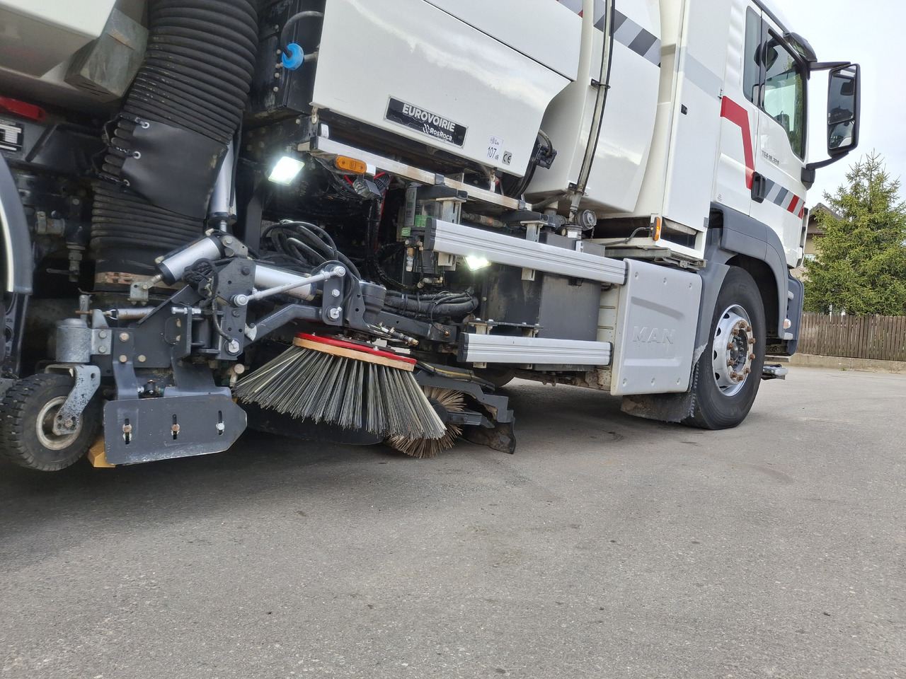 Road sweeper MAN TGS 18.320 Zamiatarka Kehrmaschine BUCHER OptiFant 8000 Karcher Euro 6 PM10 L/R Hochdruckreinigung: picture 42