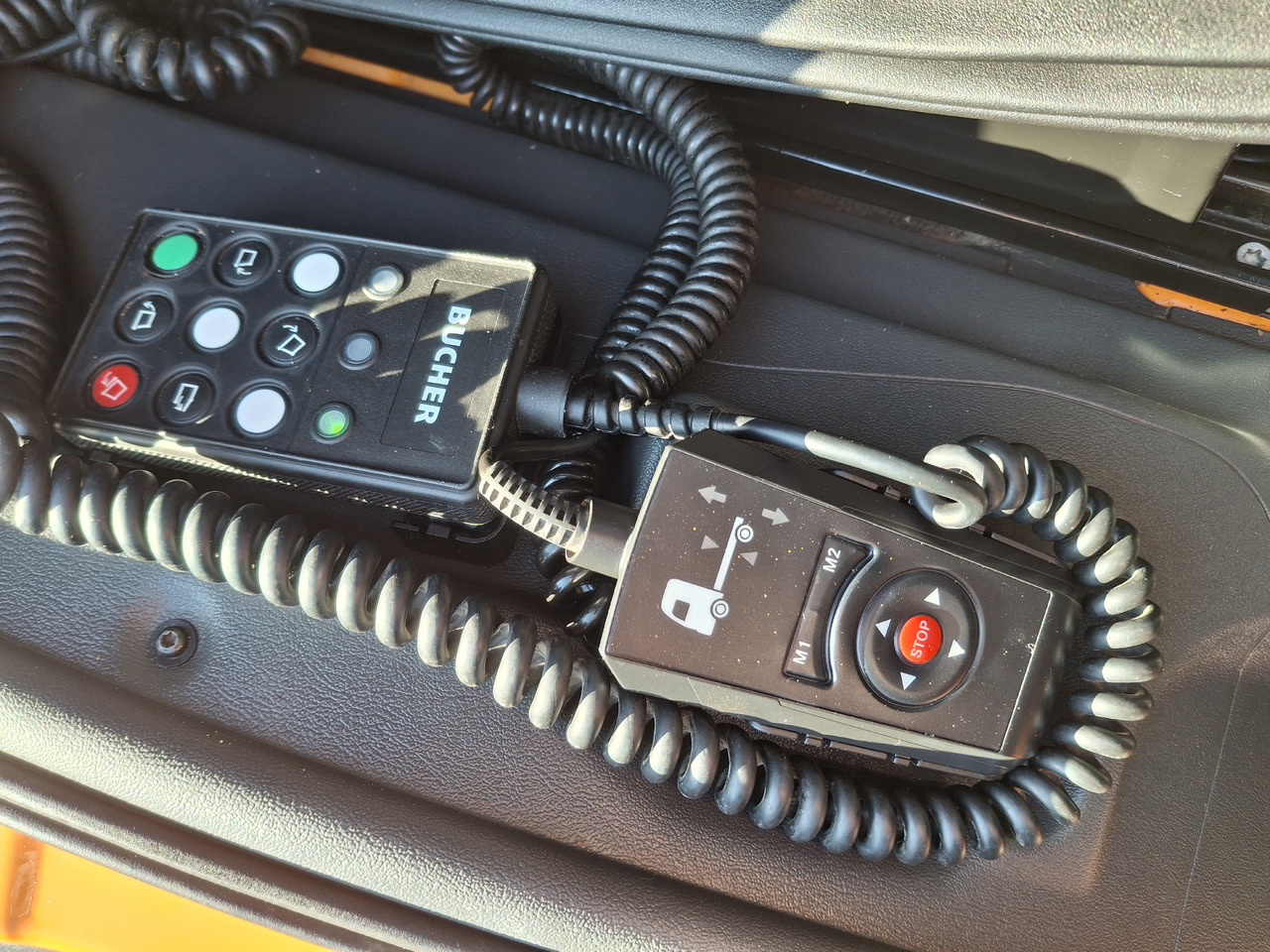 MERCEDES-BENZ Atego 1523 Zamiatarka Kehrmaschine BUCHER CityFant 6000 Euro 6 PM10 L/R Rura Do Liści on lease MERCEDES-BENZ Atego 1523 Zamiatarka Kehrmaschine BUCHER CityFant 6000 Euro 6 PM10 L/R Rura Do Liści: picture 44