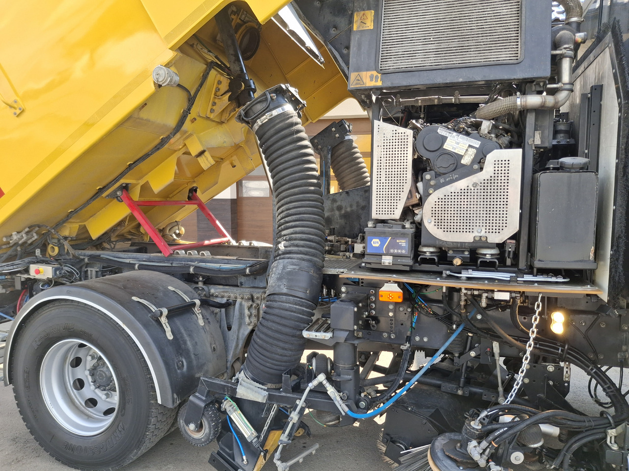 Road sweeper RENAULT C280 Kehrmaschine Zamiatarka SEMAT Zoeller FAUN Karcher L/R 2 Motoren 2018r 740 Mth Euro 6: picture 34 Road sweeper RENAULT C280 Kehrmaschine Zamiatarka SEMAT Zoeller FAUN Karcher L/R 2 Motoren 2018r 740 Mth Euro 6: picture 34