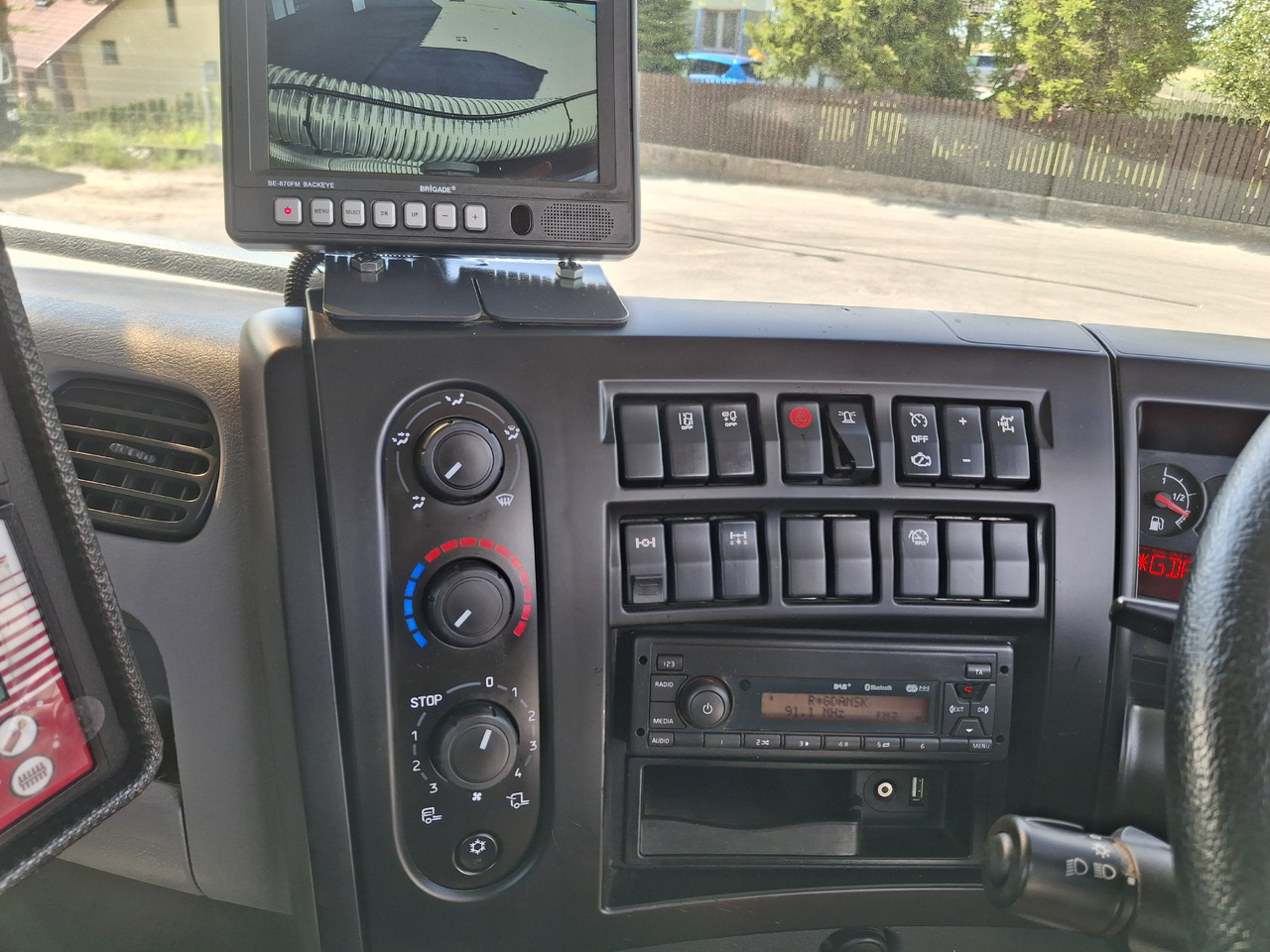 Road sweeper RENAULT C280 Kehrmaschine Zamiatarka SEMAT Zoeller FAUN Karcher L/R 2 Motoren 2018r 740 Mth Euro 6: picture 37 Road sweeper RENAULT C280 Kehrmaschine Zamiatarka SEMAT Zoeller FAUN Karcher L/R 2 Motoren 2018r 740 Mth Euro 6: picture 37