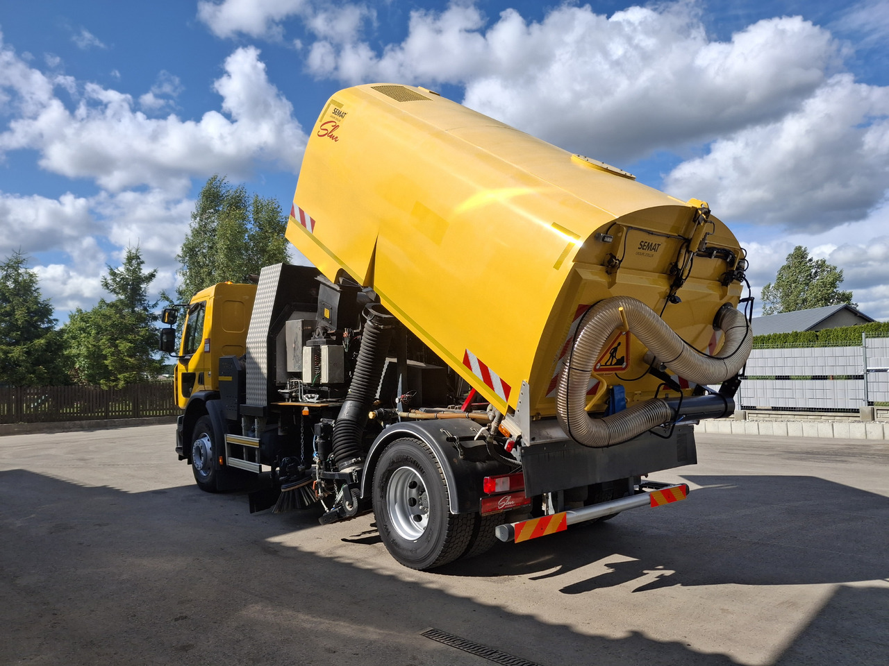 Road sweeper RENAULT C280 Kehrmaschine Zamiatarka SEMAT Zoeller FAUN Karcher L/R 2 Motoren 2018r 740 Mth Euro 6: picture 32 Road sweeper RENAULT C280 Kehrmaschine Zamiatarka SEMAT Zoeller FAUN Karcher L/R 2 Motoren 2018r 740 Mth Euro 6: picture 32