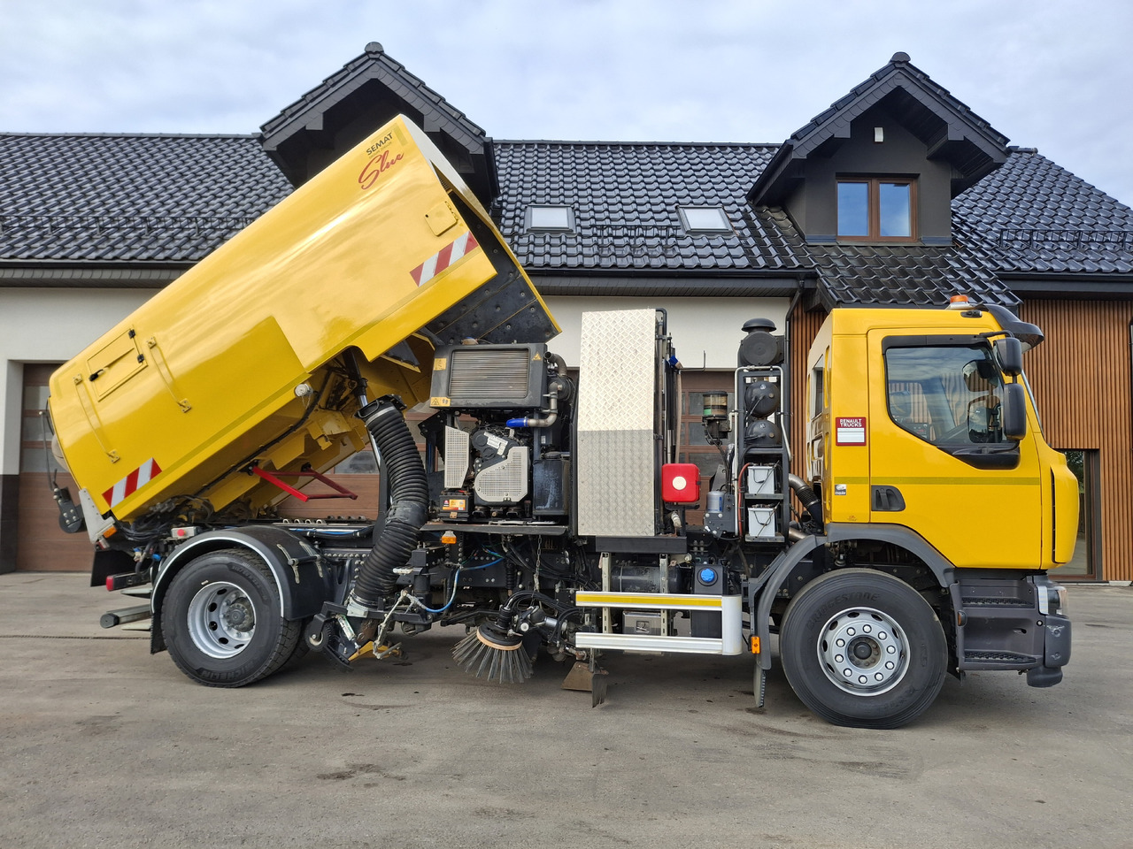 Road sweeper RENAULT C280 SEMAT ZOELLER Zamiatarka Kehrmaschine Euro 6 PM Karcher L/R 2 Motoren 2018r Hochdruckreinigung: picture 32