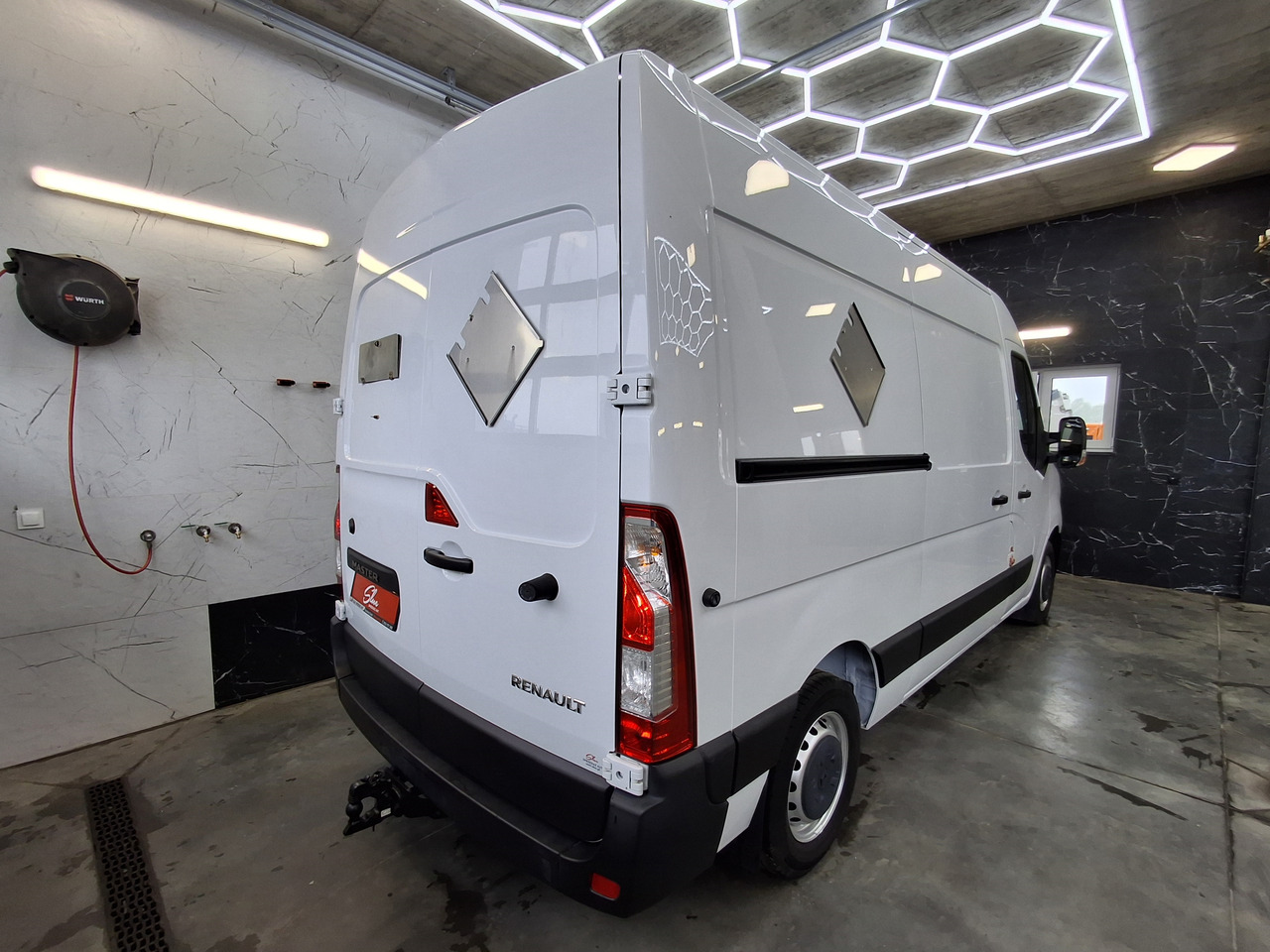 Renault Master ADR 9.1.1.2 EX/II - Panel van: picture 5 Renault Master ADR 9.1.1.2 EX/II - Panel van: picture 5
