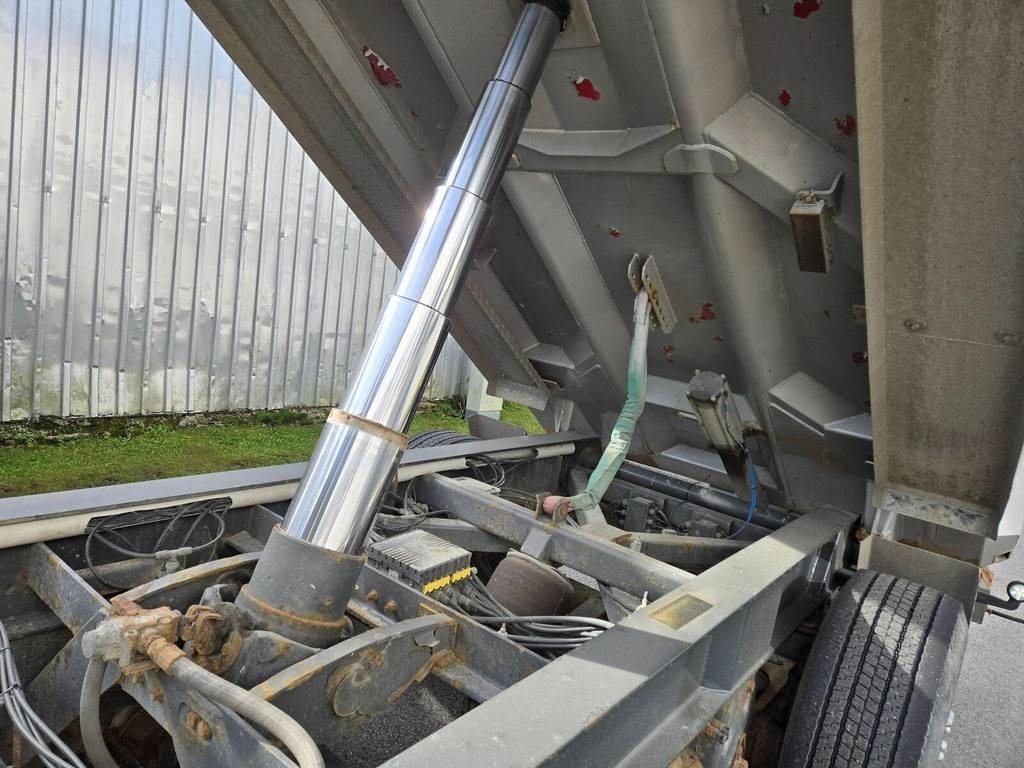 Maur TIPPER TRAILER 3 AXEL  - Tipper trailer: picture 3 Maur TIPPER TRAILER 3 AXEL  - Tipper trailer: picture 3