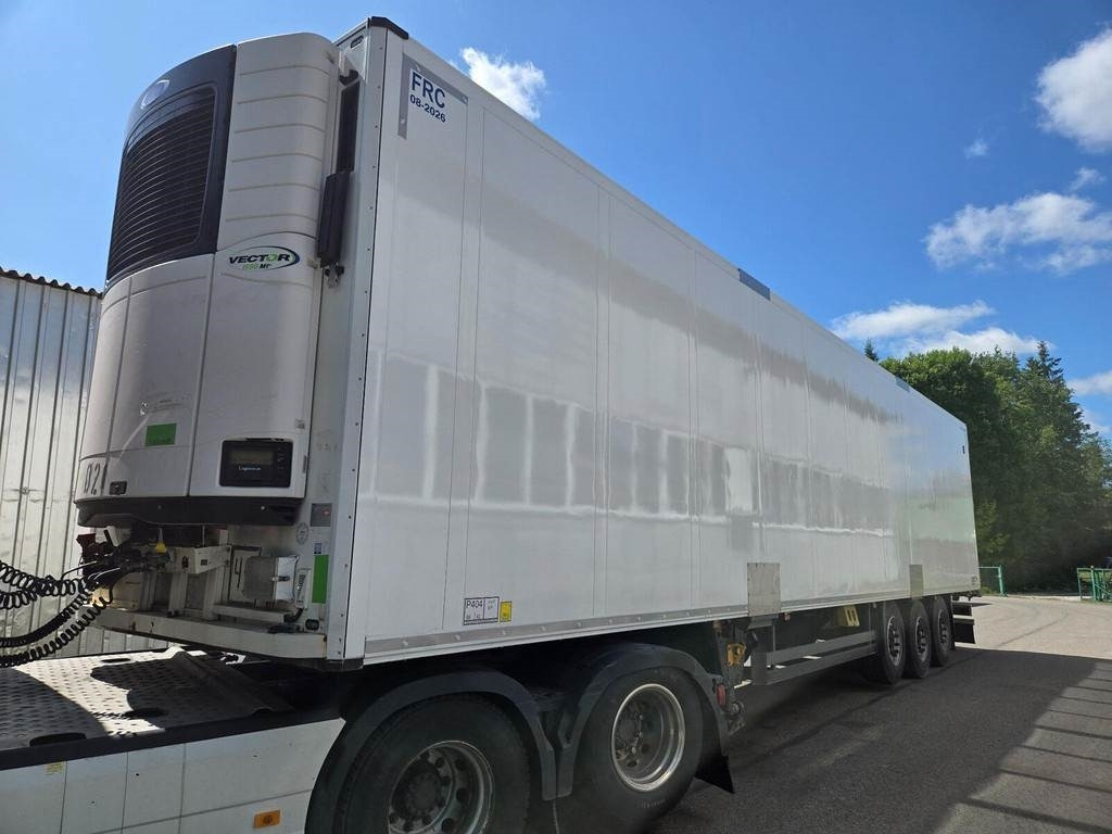 Schmitz Cargobull SKO 24/L-13.4 FP45 COOL DOUBLE STOCK - Refrigerator semi-trailer: picture 1 Schmitz Cargobull SKO 24/L-13.4 FP45 COOL DOUBLE STOCK - Refrigerator semi-trailer: picture 1
