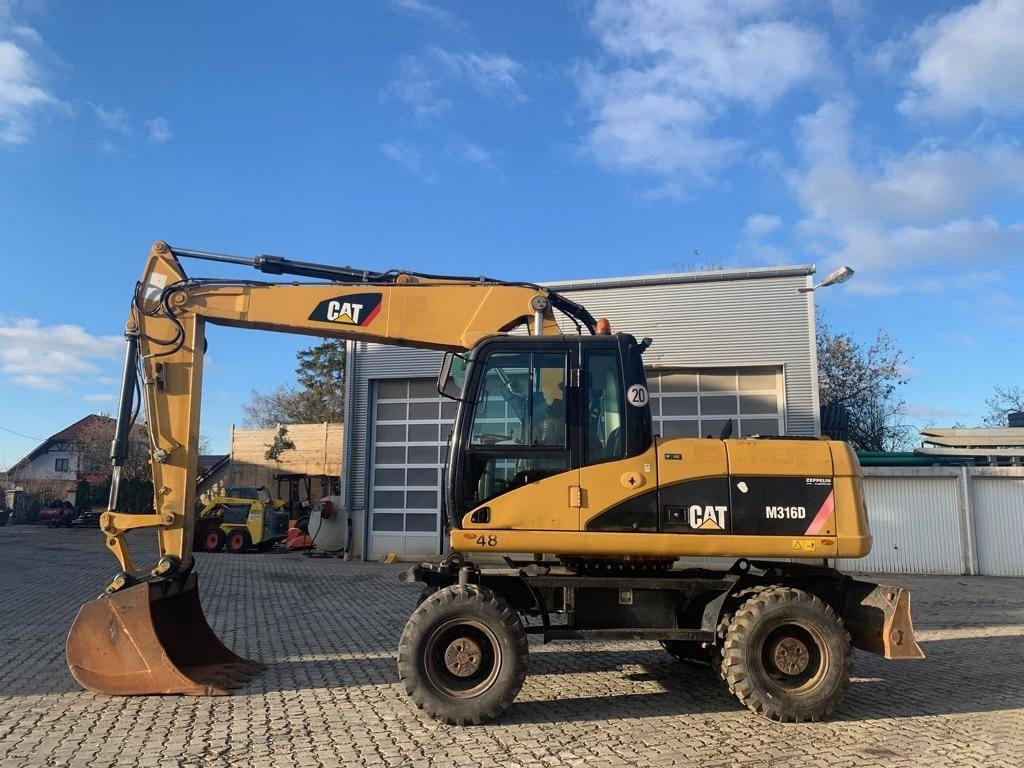 CAT M 316 D - Wheel excavator: picture 2 CAT M 316 D - Wheel excavator: picture 2