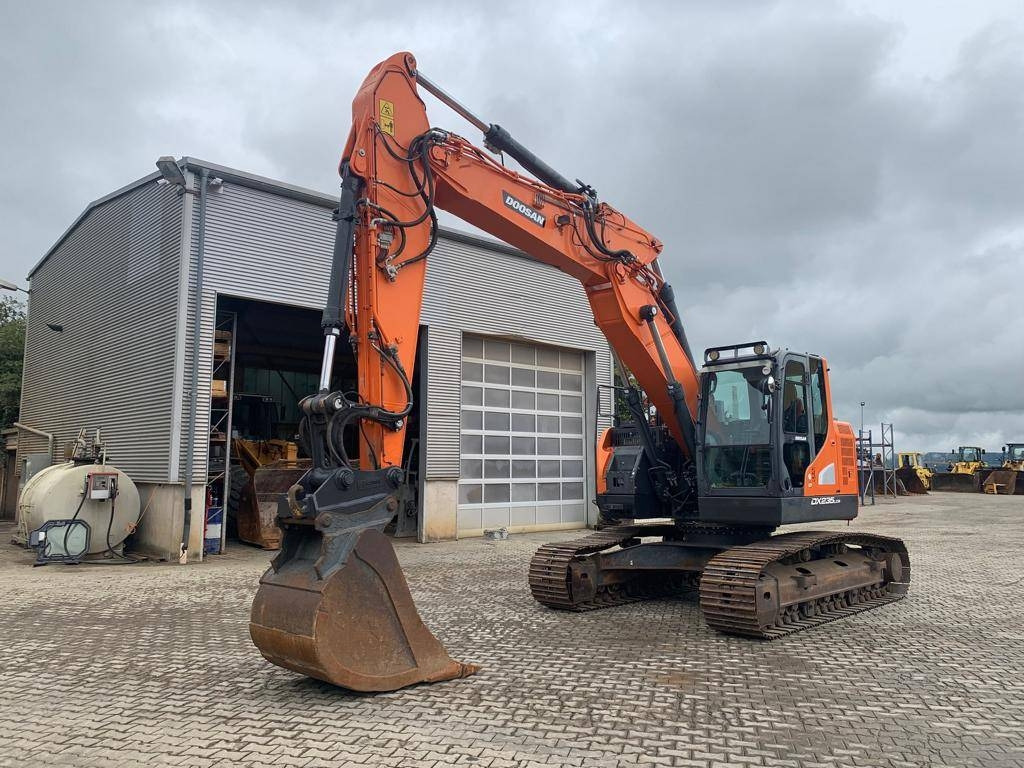 Doosan DX 235 LCR-5 - Crawler excavator: picture 1 Doosan DX 235 LCR-5 - Crawler excavator: picture 1