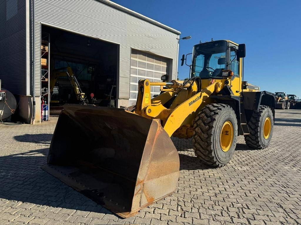Komatsu WA 320-3H - Wheel loader: picture 1 Komatsu WA 320-3H - Wheel loader: picture 1