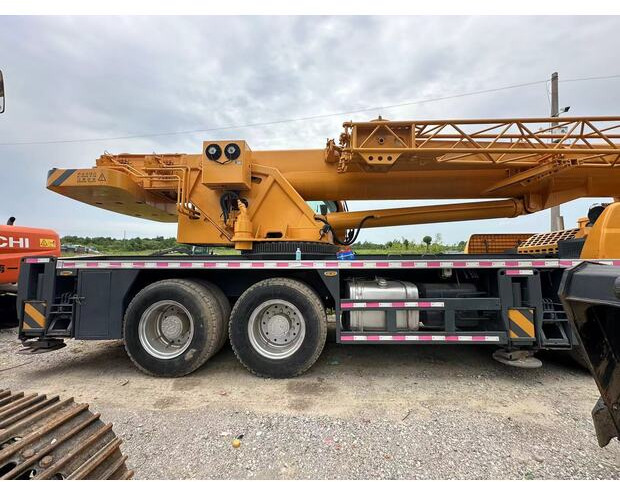 2014 XCMG QY50KC - All terrain crane: picture 2 2014 XCMG QY50KC - All terrain crane: picture 2
