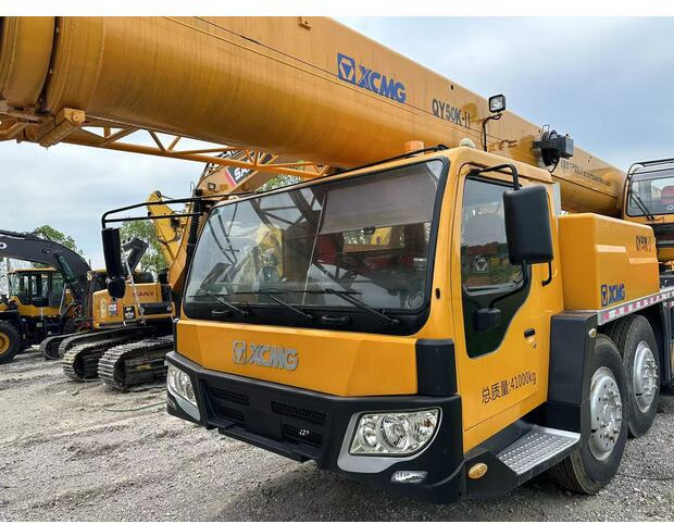 2014 XCMG QY50KC - All terrain crane: picture 1 2014 XCMG QY50KC - All terrain crane: picture 1