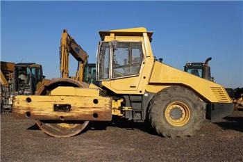 Bomag BW 225 D-3 - Road roller: picture 1 Bomag BW 225 D-3 - Road roller: picture 1