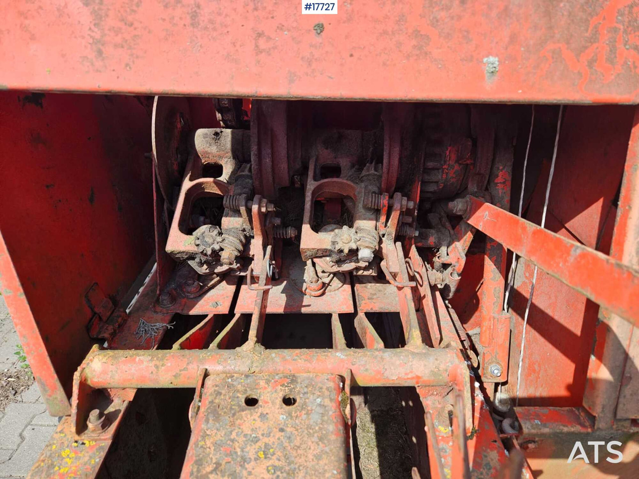 1988 Agromet Z 224 - Square baler: picture 5 1988 Agromet Z 224 - Square baler: picture 5