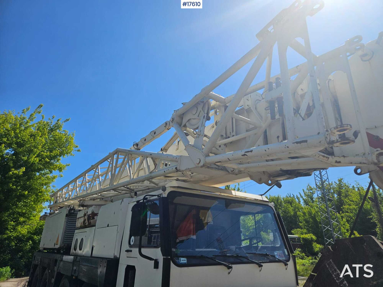 Crane truck 2001 Liebherr  LTM 1080/2: picture 9