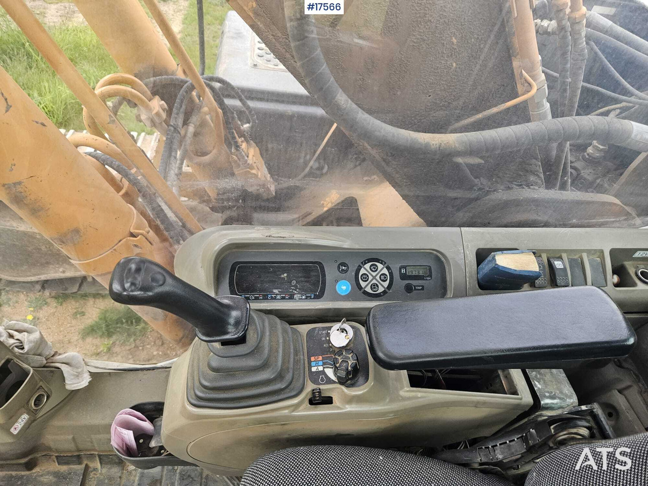 Crawler excavator 2008 Case CX210B: picture 18