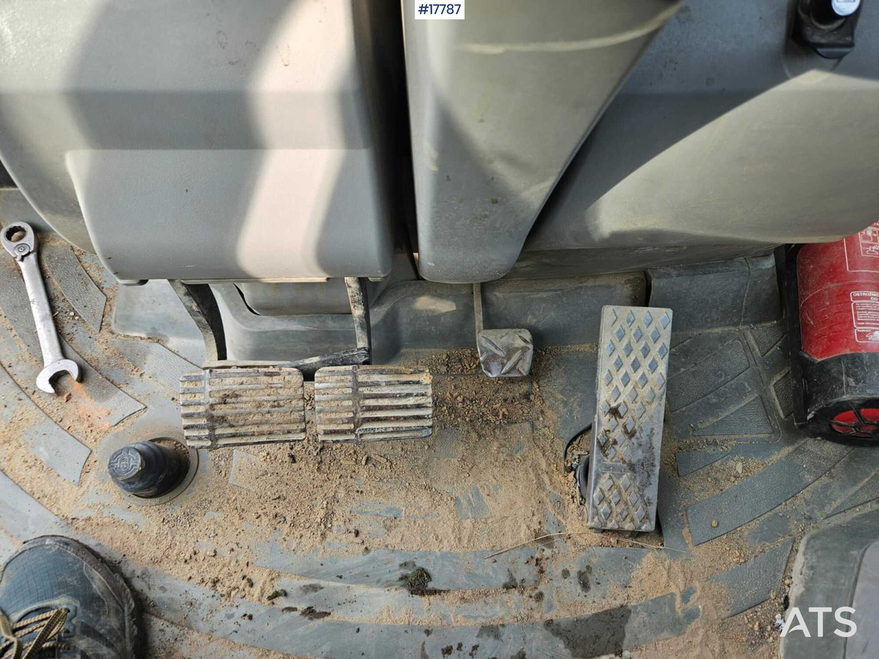 Backhoe loader 2011 CAT 432E: picture 17 Backhoe loader 2011 CAT 432E: picture 17