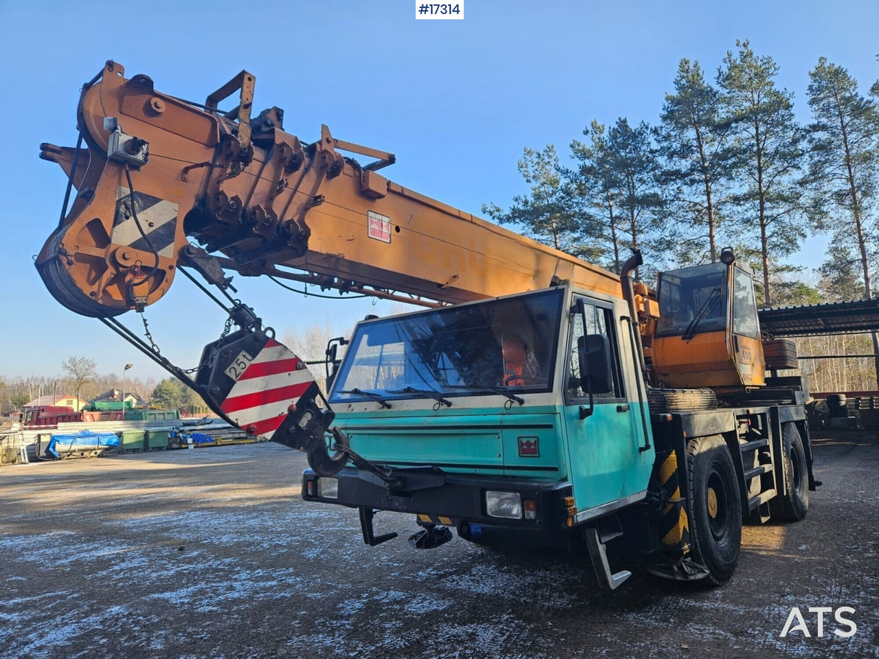 Crane PPM 2FDTM2 30m 15m (1999) - Mobile crane: picture 1 Crane PPM 2FDTM2 30m 15m (1999) - Mobile crane: picture 1