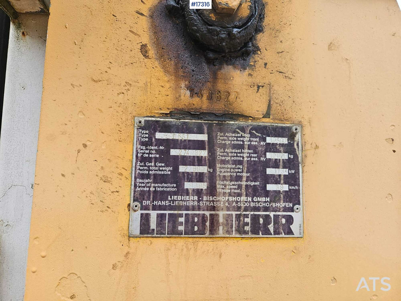 Wheel loader LIEBHERR L551 wheel loader (1995): picture 15
