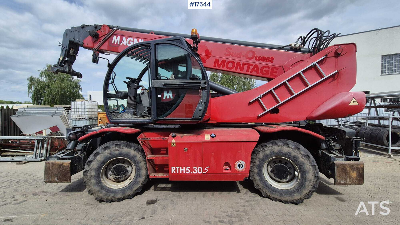 Rotating telescopic handler MAGNI RTH 5.30 SM/C (2016) ++++ - Telescopic handler: picture 5 Rotating telescopic handler MAGNI RTH 5.30 SM/C (2016) ++++ - Telescopic handler: picture 5