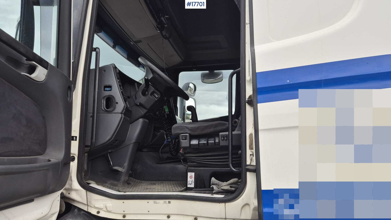 Tractor unit 2006 Scania R420: picture 16