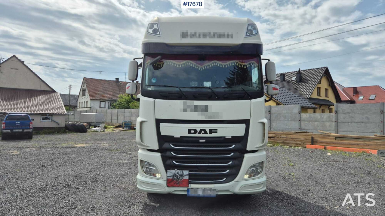 Truck tractor DAF XF 460 FT (2017) - Tractor unit: picture 2 Truck tractor DAF XF 460 FT (2017) - Tractor unit: picture 2