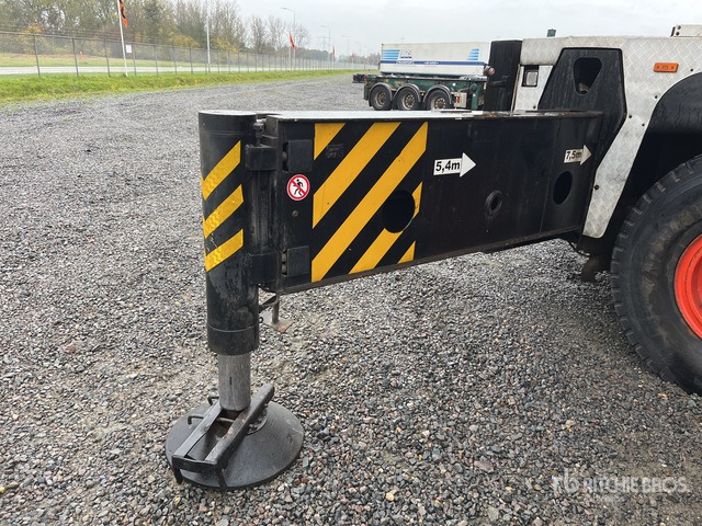 2008 Terex-Demag AC160-2 160 ton 10x8x8 All Terrain Crane - All terrain crane: picture 5 2008 Terex-Demag AC160-2 160 ton 10x8x8 All Terrain Crane - All terrain crane: picture 5